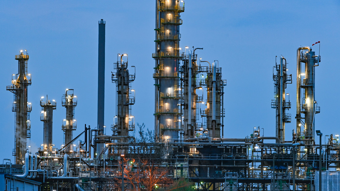 Ungarn kündigt Widerspruch zum geplantem EU-Embargo gegen russisches Erdöl an