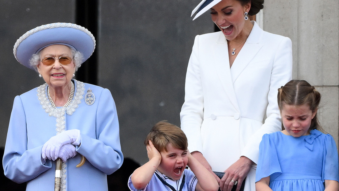 El pequeño príncipe Luis, de 4 años, roba toda la atención en el Jubileo de Platino de la reina Isabel II (FOTOS, VIDEOS)